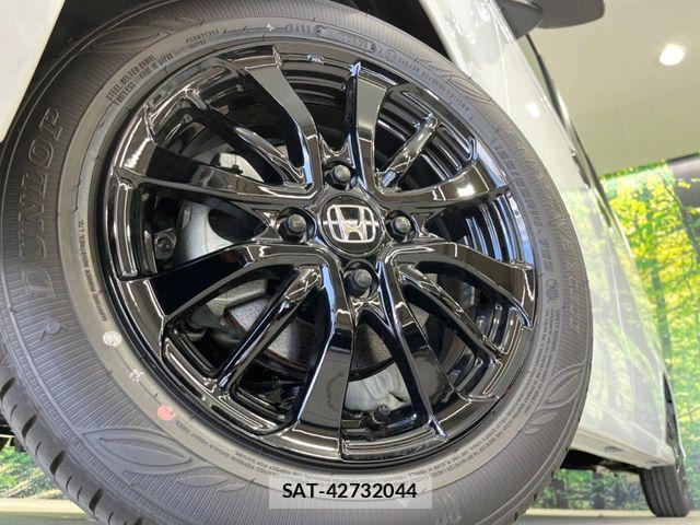 Honda N BOX CUSTOM 2026-07 8337029-11