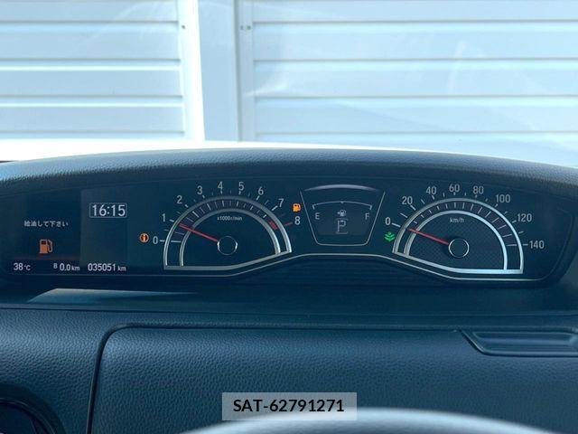 Honda N BOX CUSTOM 2018-05 8337061-11