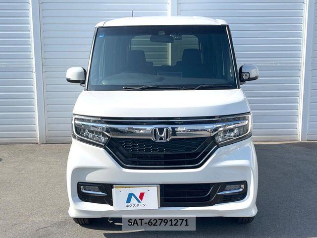 Honda N BOX CUSTOM 2018-05 8337061-14
