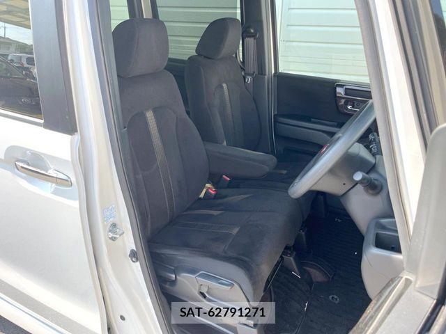 Honda N BOX CUSTOM 2018-05 8337061-7