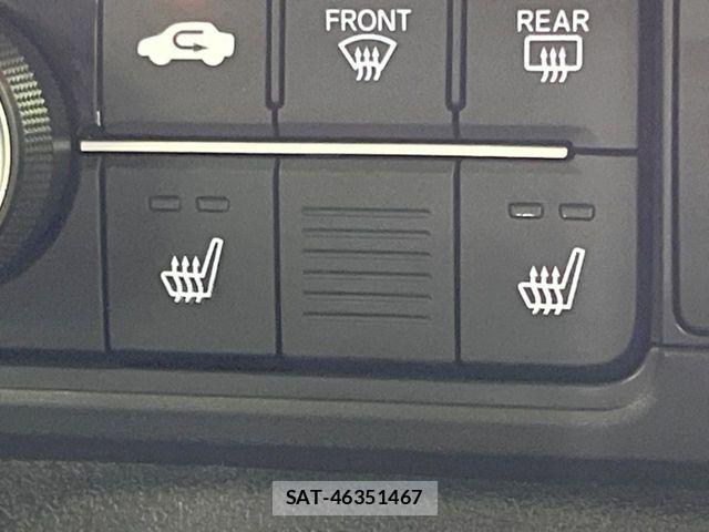 Honda N BOX CUSTOM 2023-10 8337018-6