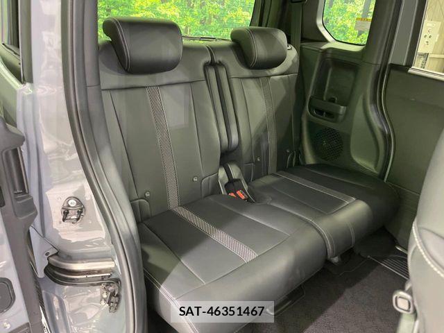 Honda N BOX CUSTOM 2023-10 8337018-8
