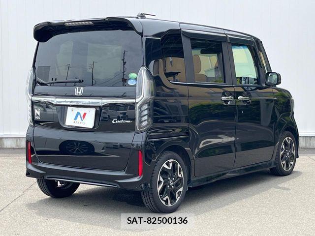 Honda N BOX CUSTOM 2019-09 8337075-17