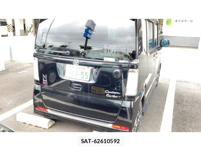 Honda N BOX CUSTOM 2013-02 8334452-1
