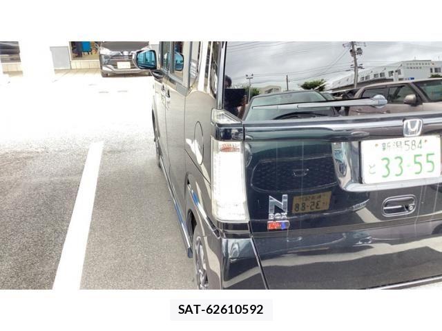 Honda N BOX CUSTOM 2013-02 8334452-7