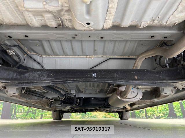Honda N BOX CUSTOM 2022-01 8337057-18