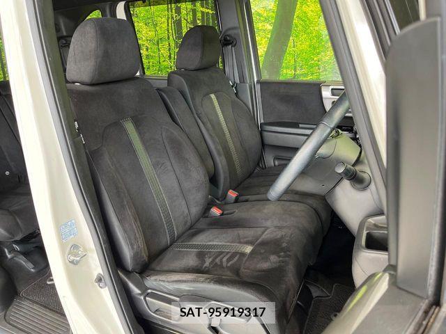Honda N BOX CUSTOM 2022-01 8337057-7