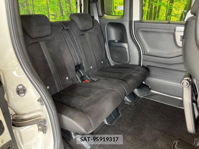 Honda N BOX CUSTOM 2022-01 8337057-8
