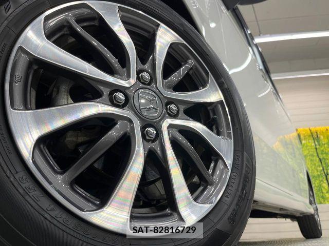 Honda N BOX CUSTOM 2024-11 8337025-13