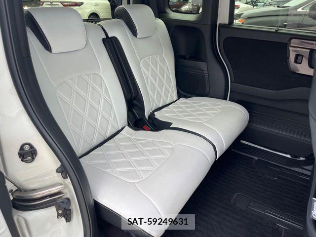 Honda N BOX CUSTOM 2017-09 8334473-9
