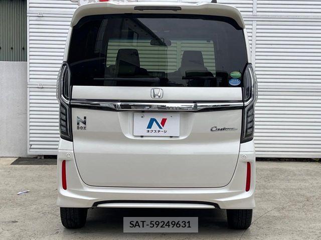 Honda N BOX CUSTOM 2017-09 8334473-15