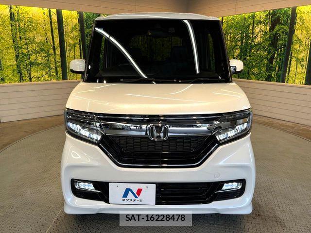 Honda N BOX CUSTOM 2019-08 8337035-13