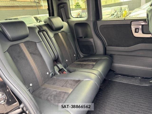 Honda N BOX CUSTOM 2017-10 8337074-9