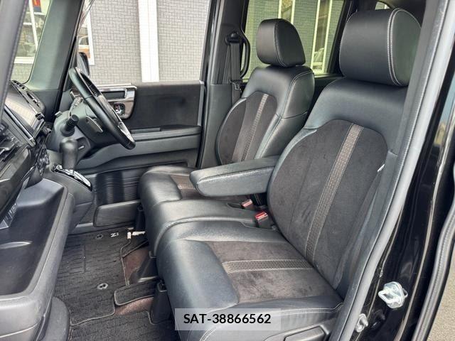Honda N BOX CUSTOM 2017-10 8337074-10