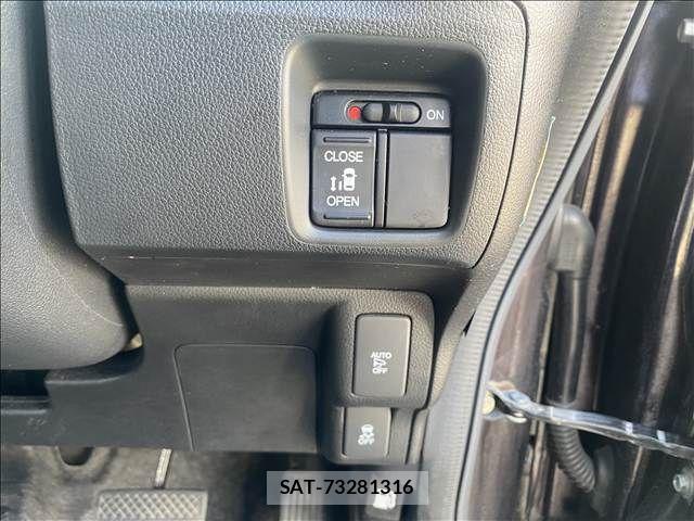 Honda N BOX CUSTOM 2015-06 8337105-9