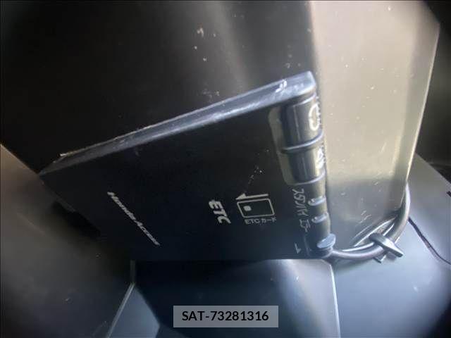 Honda N BOX CUSTOM 2015-06 8337105-10