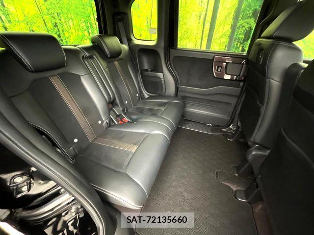 Honda N BOX CUSTOM 2017-09 8337042-8