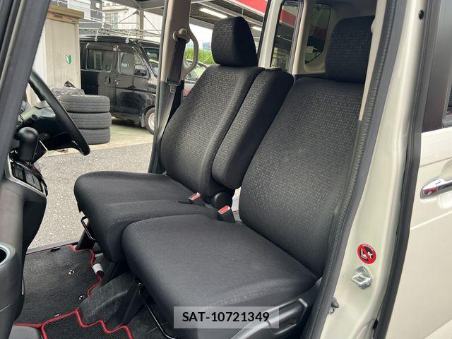 Honda N BOX CUSTOM 2017-08 8337076-14