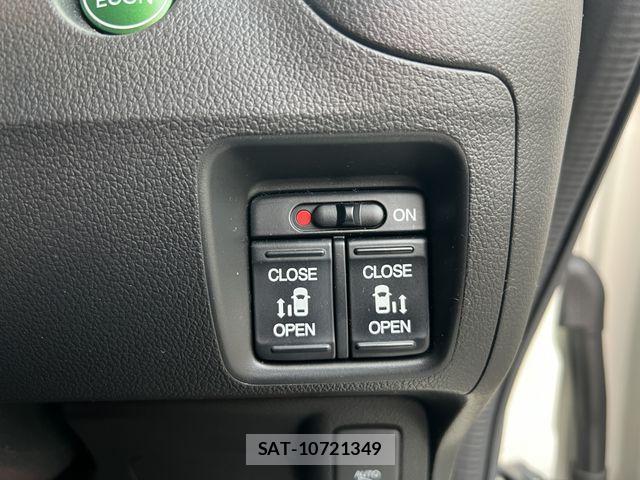 Honda N BOX CUSTOM 2017-08 8337076-24