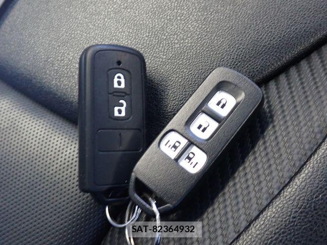 Honda N BOX CUSTOM 2013-10 8355117-27