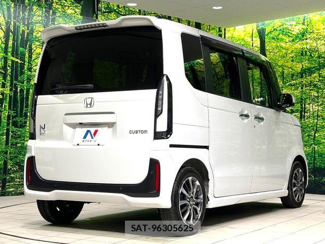 Honda N BOX CUSTOM 2024-01 8355132-17