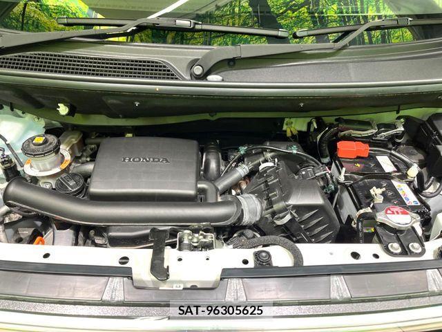Honda N BOX CUSTOM 2024-01 8355132-18