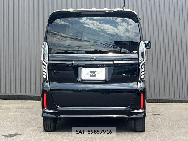Honda N BOX CUSTOM 2022-04 8355139-4