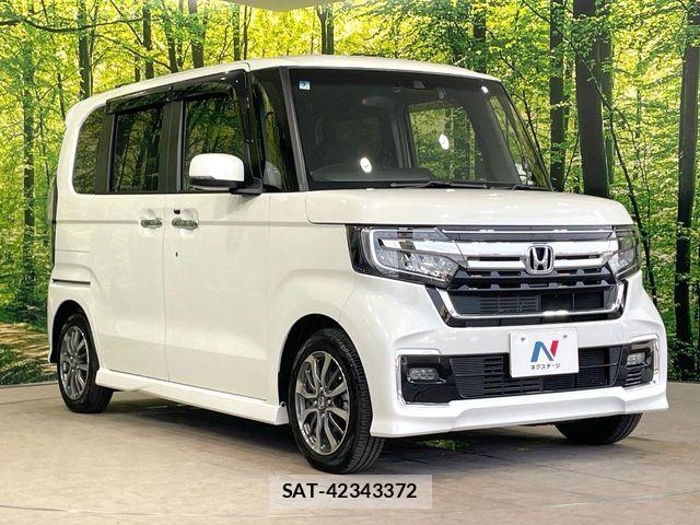 Honda N BOX CUSTOM 2022-03 8355165-15