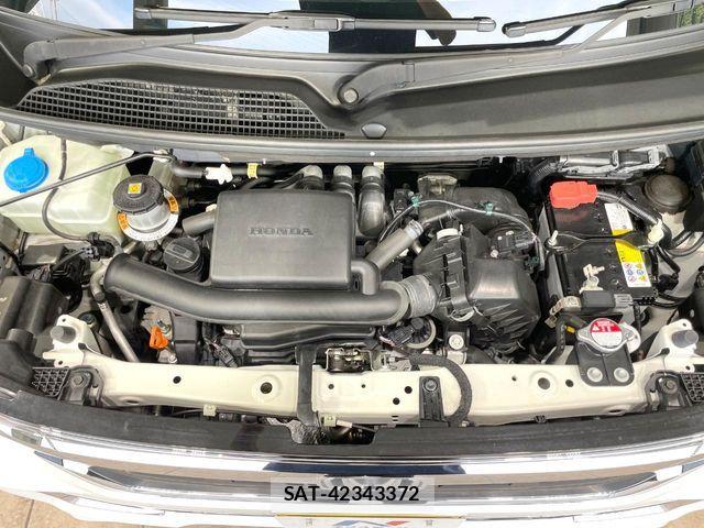 Honda N BOX CUSTOM 2022-03 8355165-17