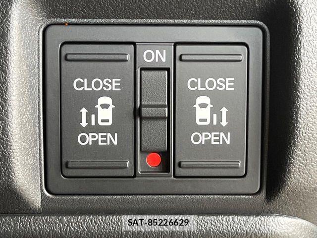 Honda N BOX CUSTOM 2026-06 8355133-4