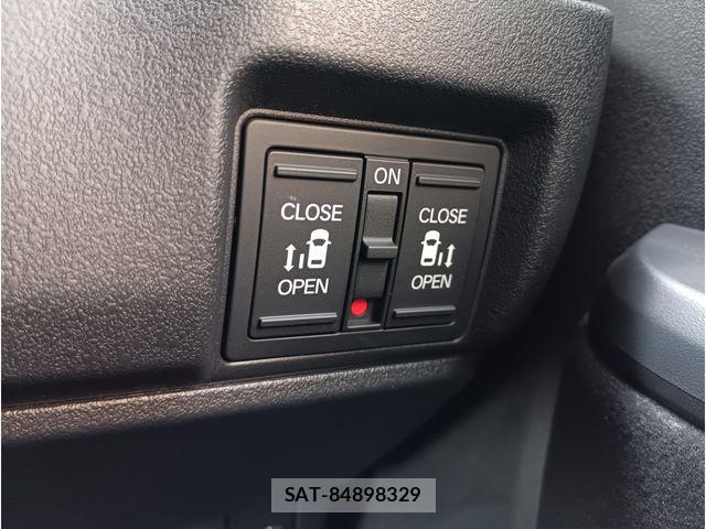 Honda N BOX CUSTOM 2026-02 8355153-12