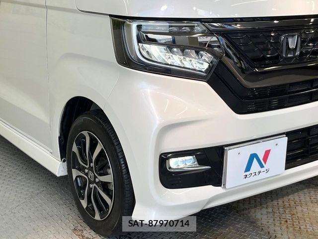 Honda N BOX CUSTOM 2018-02 8355164-11