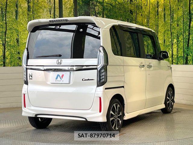 Honda N BOX CUSTOM 2018-02 8355164-16