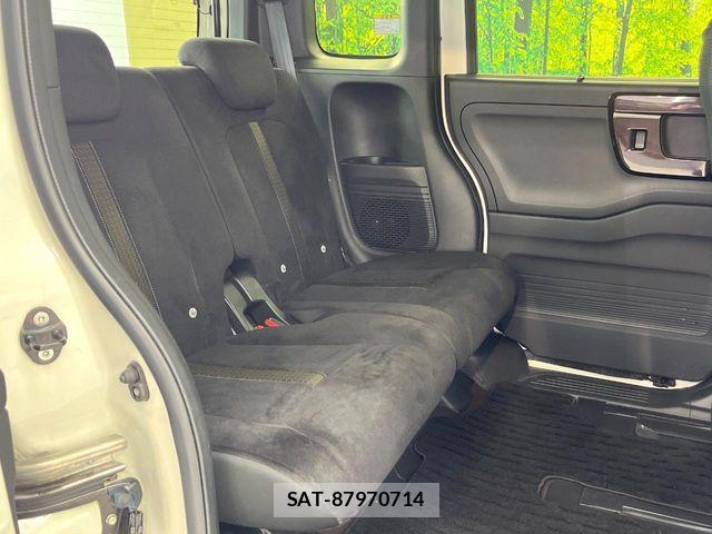 Honda N BOX CUSTOM 2018-02 8355164-8