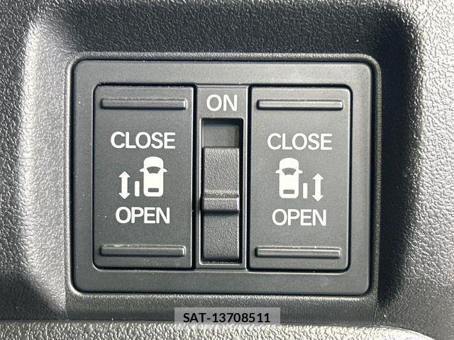 Honda N BOX CUSTOM 2023-12 8355129-6