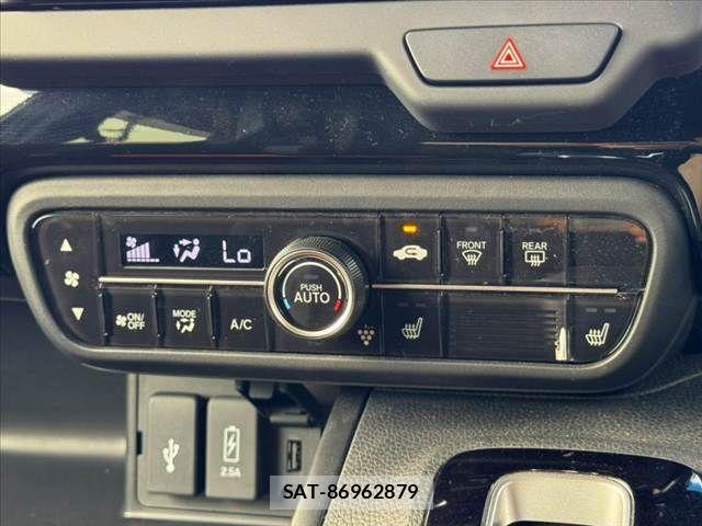 Honda N BOX CUSTOM 2023-02 8355157-3