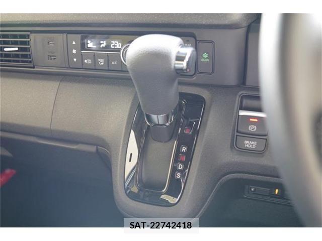 Honda N BOX CUSTOM 2026-01 8355118-13