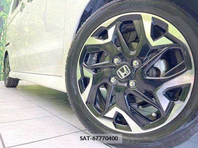 Honda N BOX CUSTOM 2018-02 8355155-12