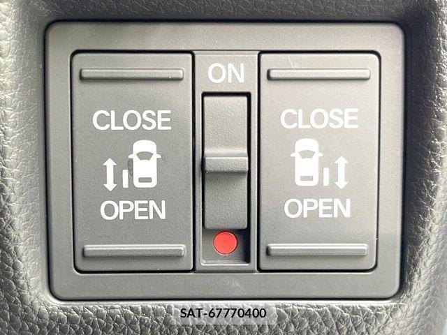 Honda N BOX CUSTOM 2018-02 8355155-4