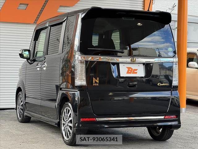 Honda N BOX CUSTOM 2016-03 8355177-11