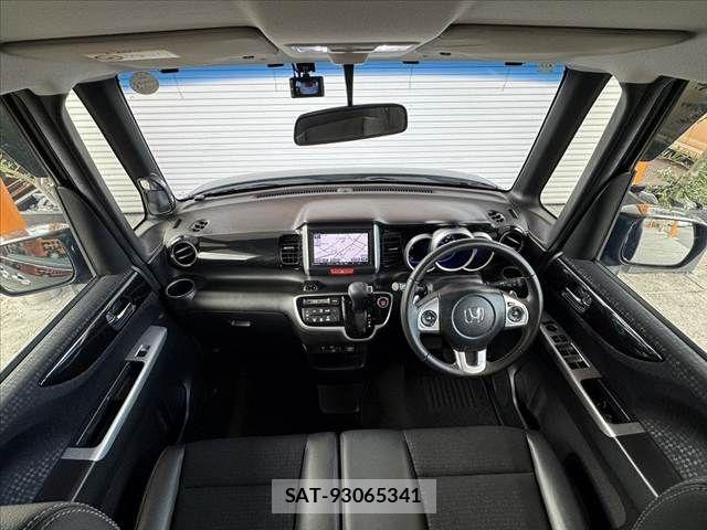 Honda N BOX CUSTOM 2016-03 8355177-1