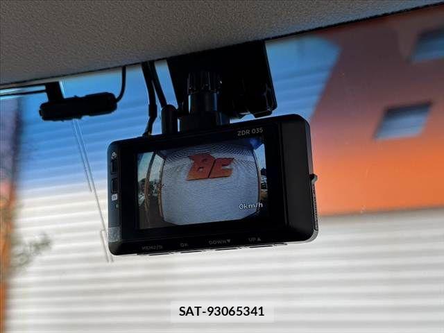 Honda N BOX CUSTOM 2016-03 8355177-24