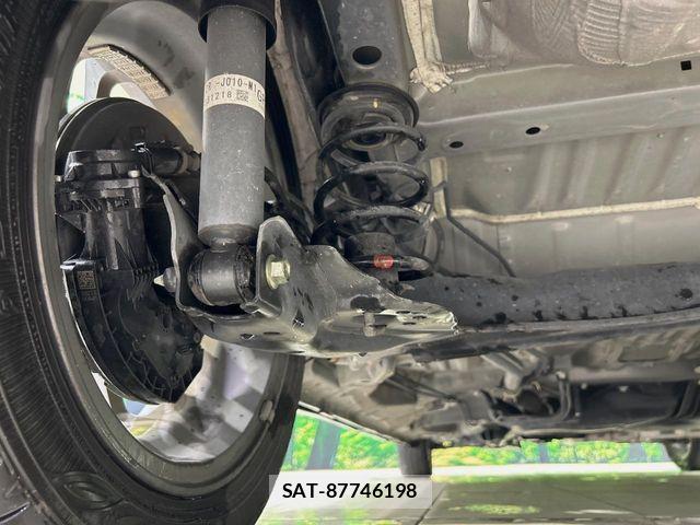 Honda N BOX CUSTOM 2024-02 8355143-19