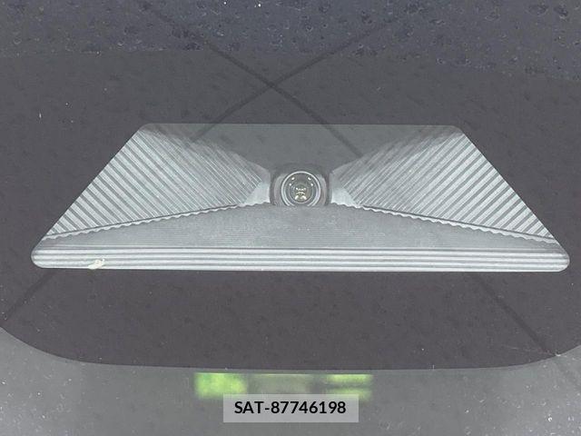 Honda N BOX CUSTOM 2024-02 8355143-4