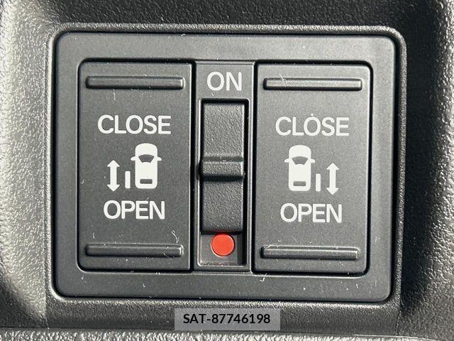 Honda N BOX CUSTOM 2024-02 8355143-5