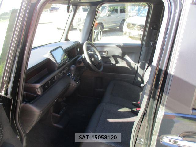 Honda N BOX CUSTOM 2024-02 8355144-9