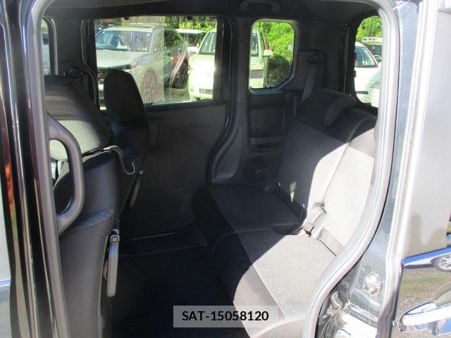 Honda N BOX CUSTOM 2024-02 8355144-10