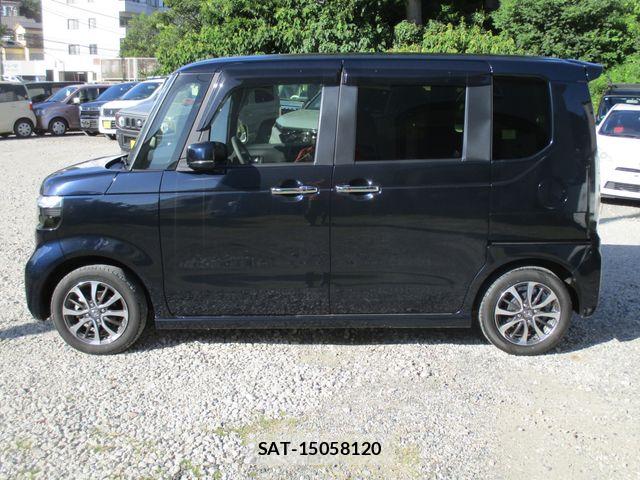 Honda N BOX CUSTOM 2024-02 8355144-5