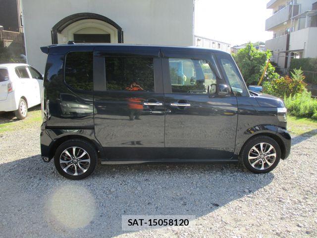 Honda N BOX CUSTOM 2024-02 8355144-6