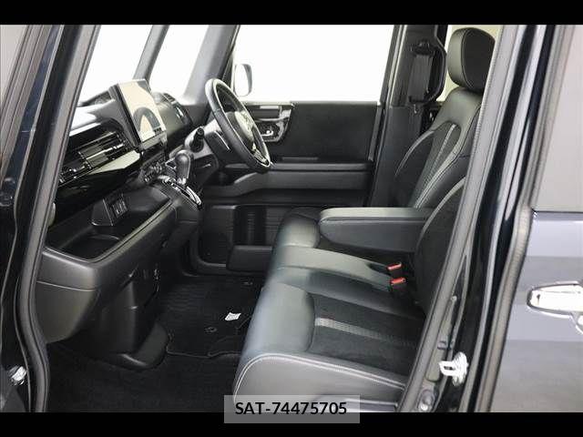 Honda N BOX CUSTOM 2023-05 8355150-11